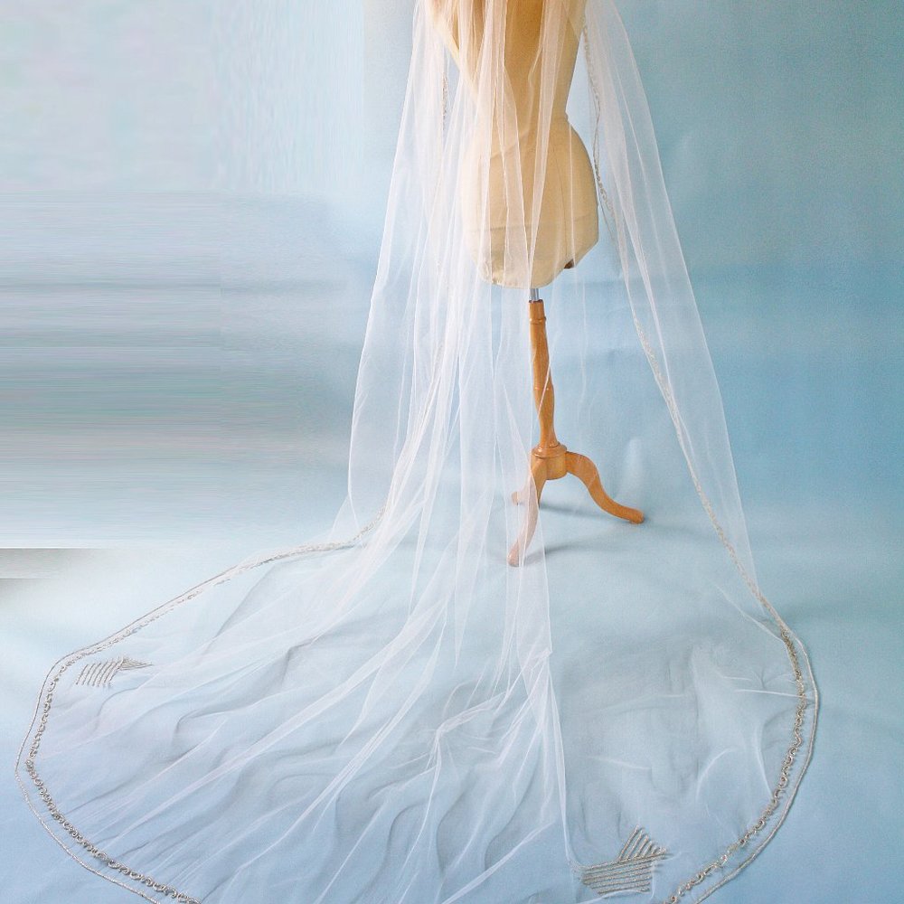 Couture Cathedral Veil Gold Thread Hand embroidery